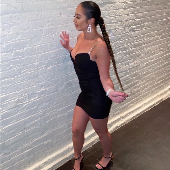 Chic Rhinestone Strap V Neck Ruched Bodycon Dress - Picture 4 of 5